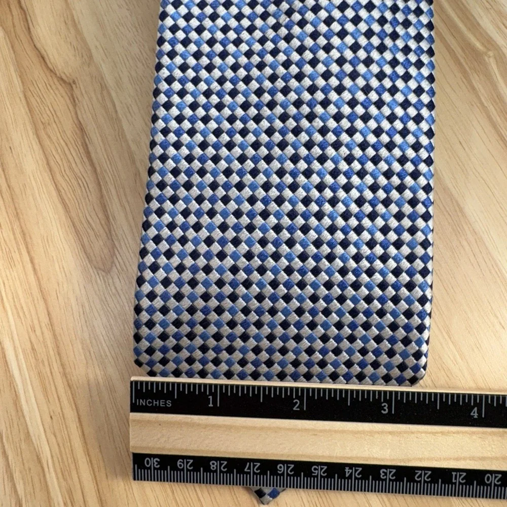 BOSS Hugo Boss Mens Blue Black White Gray Geometric Woven Silk Tie Made in Italy